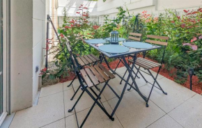 Stunning Apartment In Gagny With Kitchen